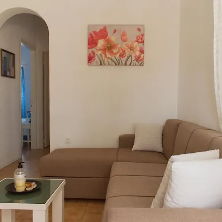 Villa Margaret House