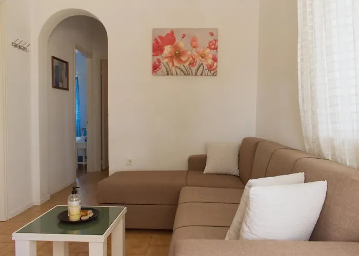 Villa Margaret House